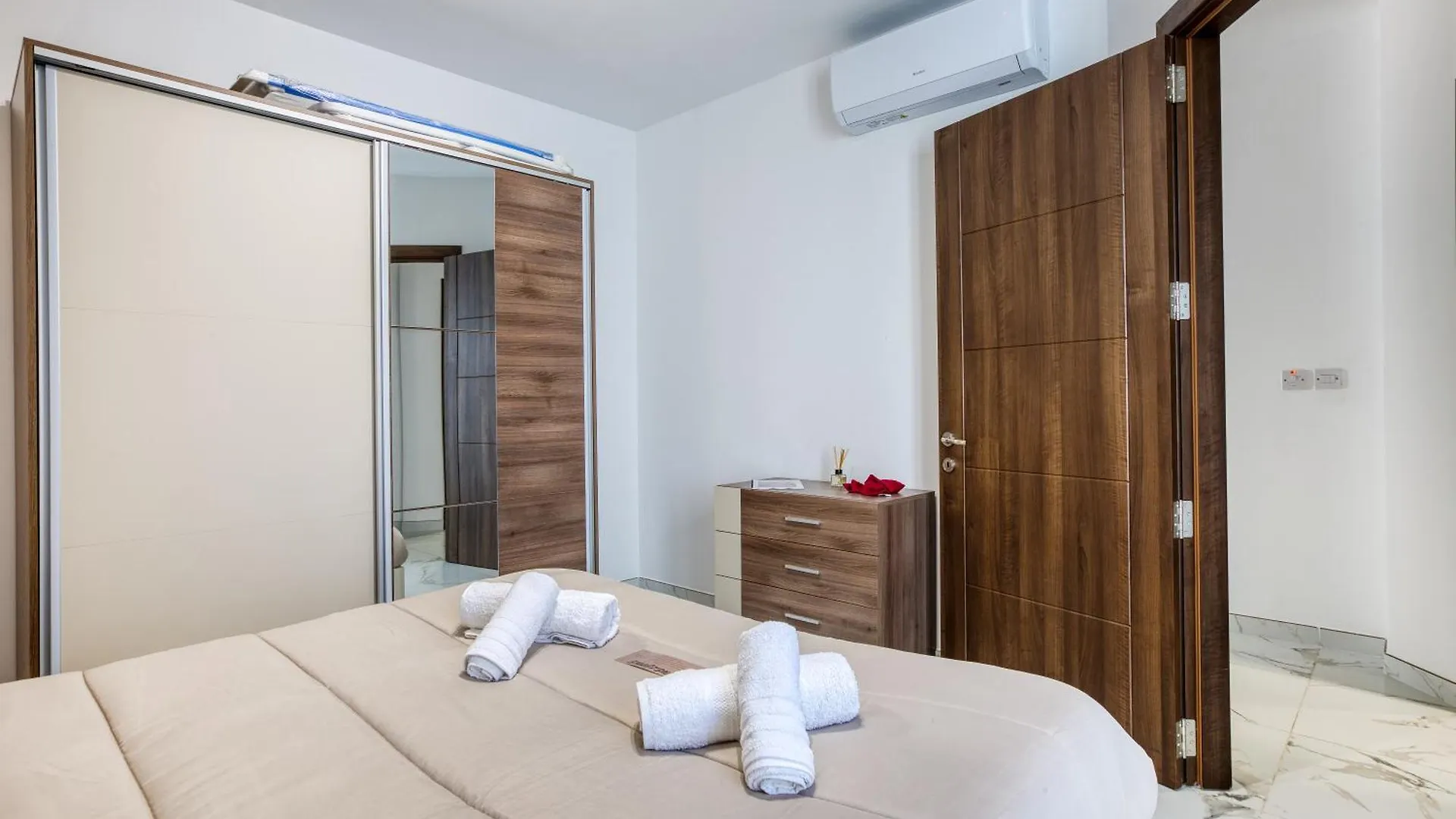 Brand New-2 Bedrooms Flat Gzira